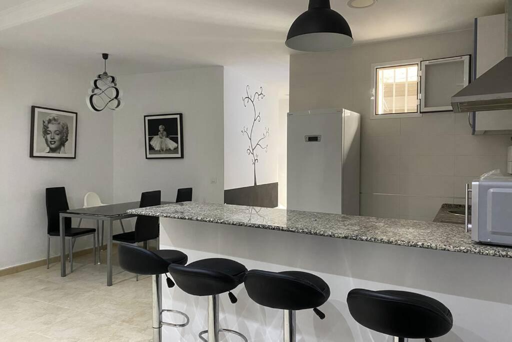 Apartamentos Manrique Jerez de la Frontera Zewnętrze zdjęcie